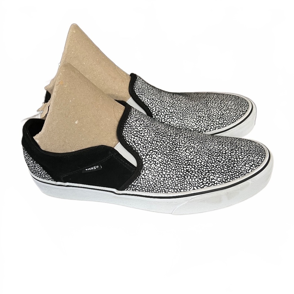 Women’s Vans Slip-On Shoes, Black & White Pattern, Size 11 - Picture 5 of 6